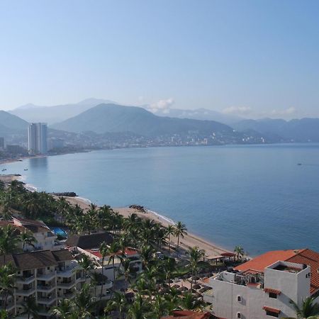Beachfront View Condo Beside La Isla Mall Пуэрто-Вальярта Экстерьер фото